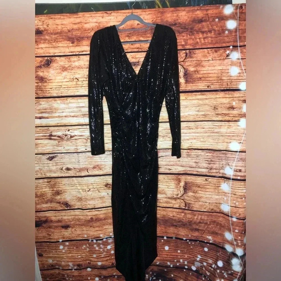 Sequin High-Slit Maxi Dress - Picture 13 of 16